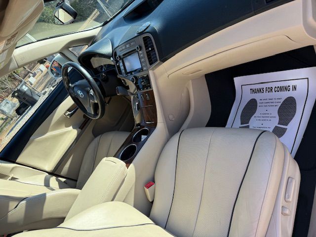 2015 Toyota Venza Image 35