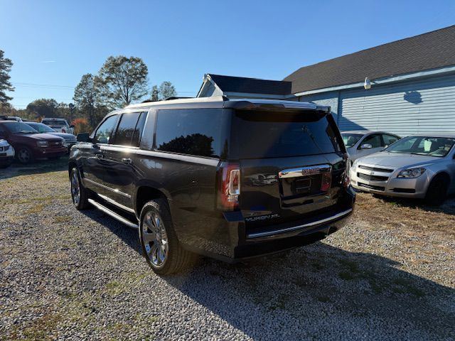 2016 GMC Yukon Image 12