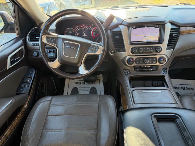 2016 GMC Yukon Image 30