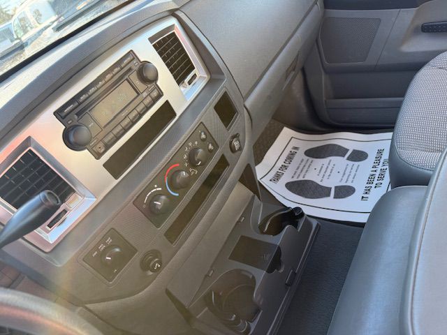 2008 Dodge Ram 1500 Image 32