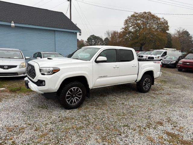 2020 Toyota Tacoma Image 3