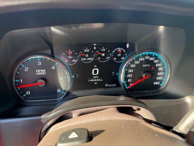 2016 Chevrolet Suburban Image 46