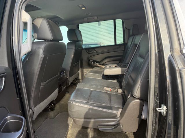2017 Chevrolet Suburban Image 27