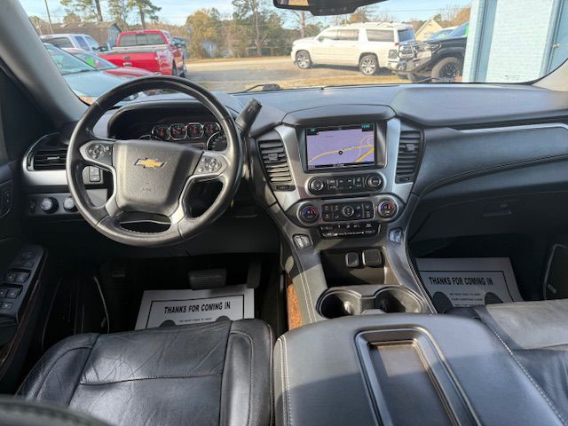 2017 Chevrolet Suburban Image 33
