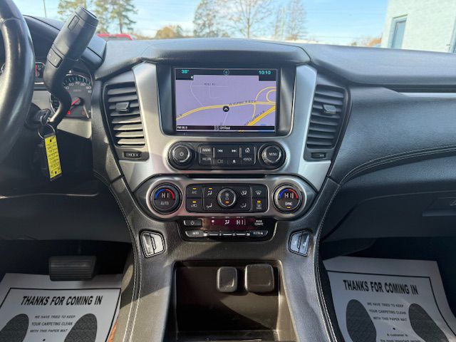 2017 Chevrolet Suburban Image 35