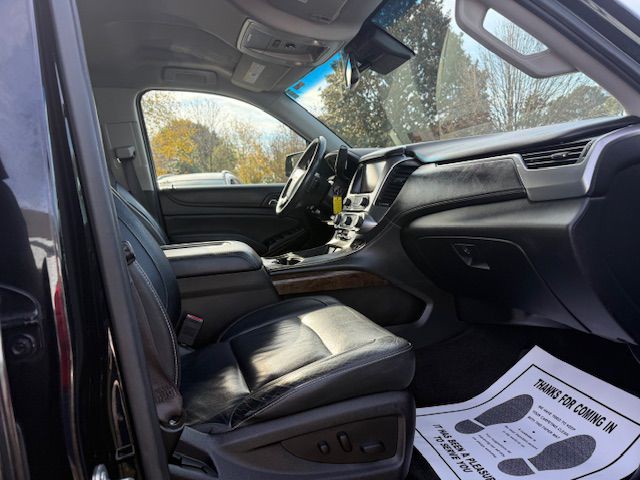 2017 Chevrolet Suburban Image 41