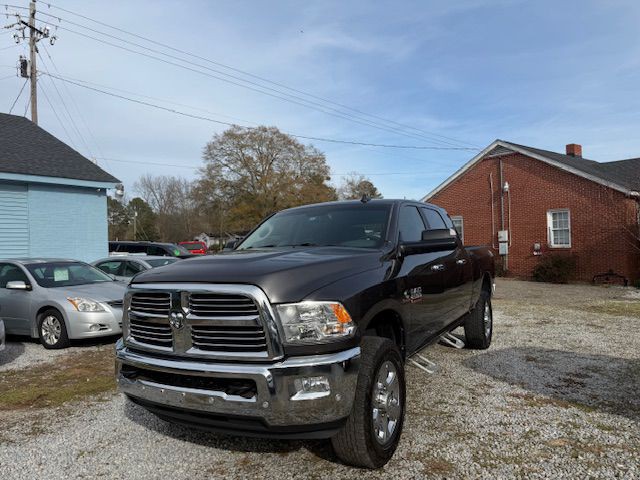 2016 RAM 2500 Image 2