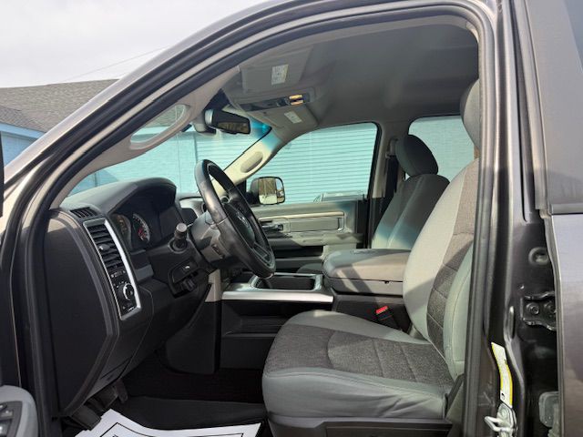 2016 RAM 2500 Image 30