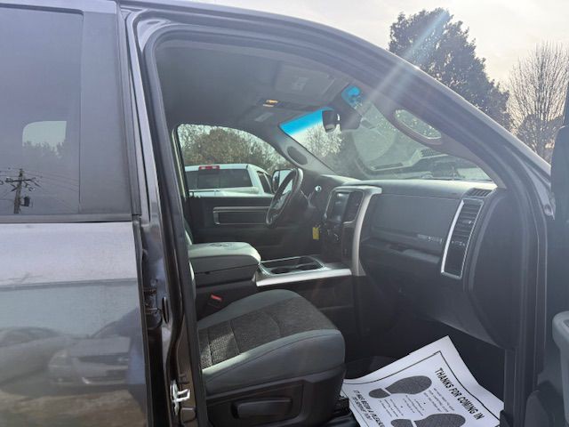 2016 RAM 2500 Image 44