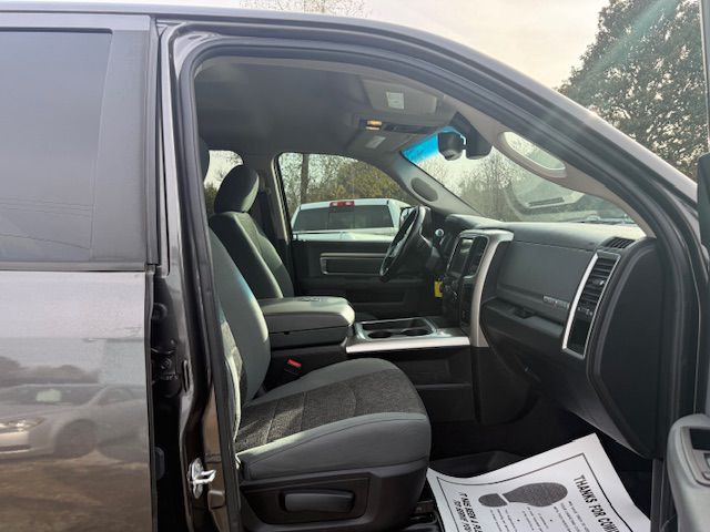 2016 RAM 2500 Image 45