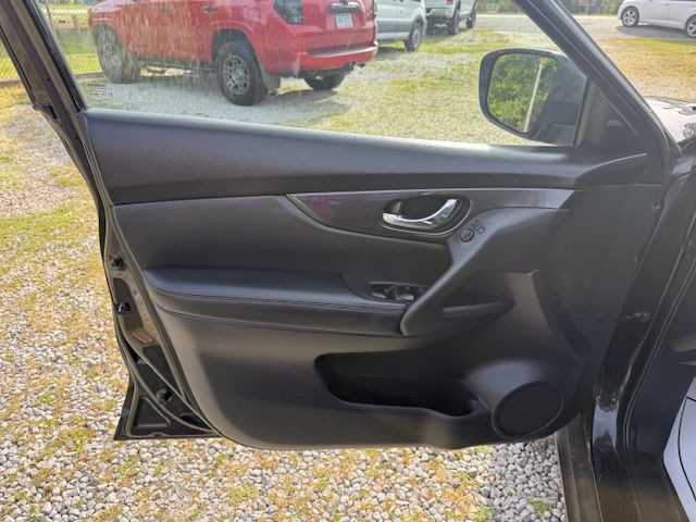 2018 Nissan Rogue Image 20