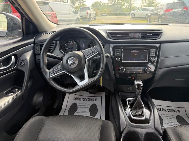2018 Nissan Rogue Image 31