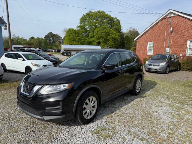 2018 Nissan Rogue Image 6