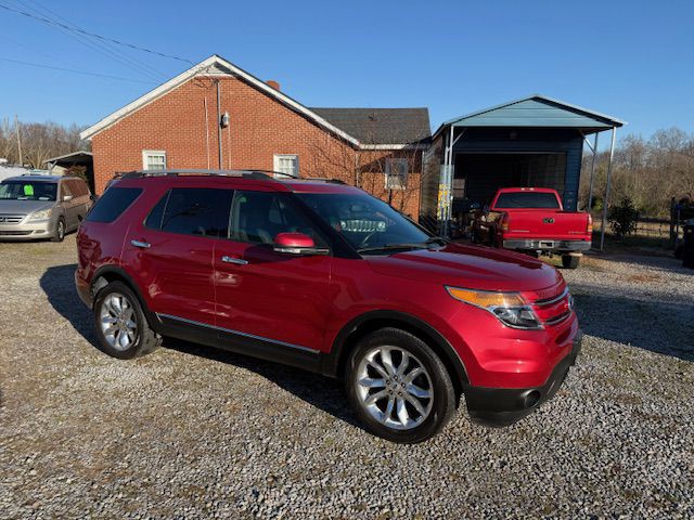 2012 Ford Explorer Image 11