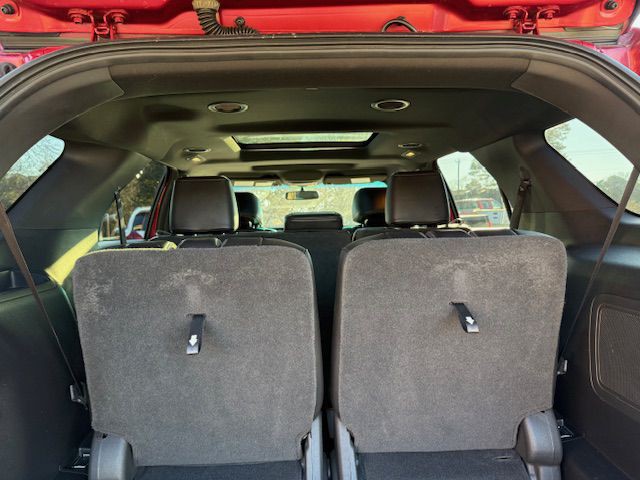 2012 Ford Explorer Image 25