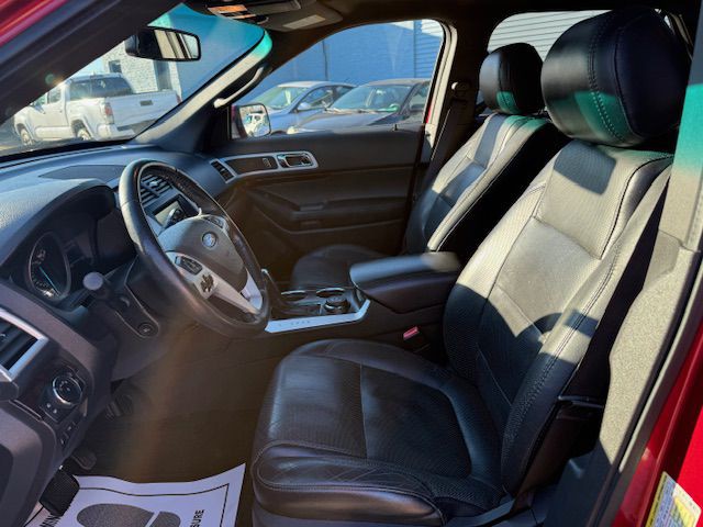 2012 Ford Explorer Image 32