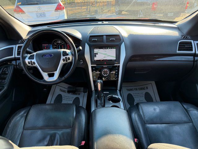 2012 Ford Explorer Image 39