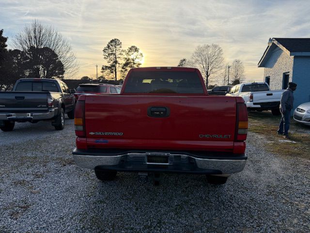 2002 Chevrolet Silverado 1500 Image 17