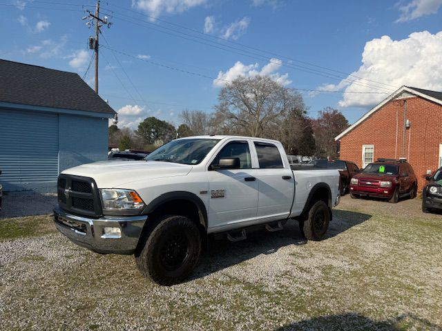 2016 RAM 2500 Image 3