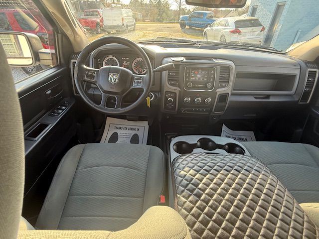 2016 RAM 2500 Image 29