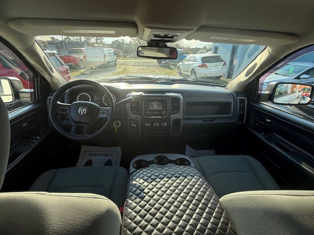 2016 RAM 2500 Image 30