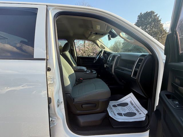 2016 RAM 2500 Image 35