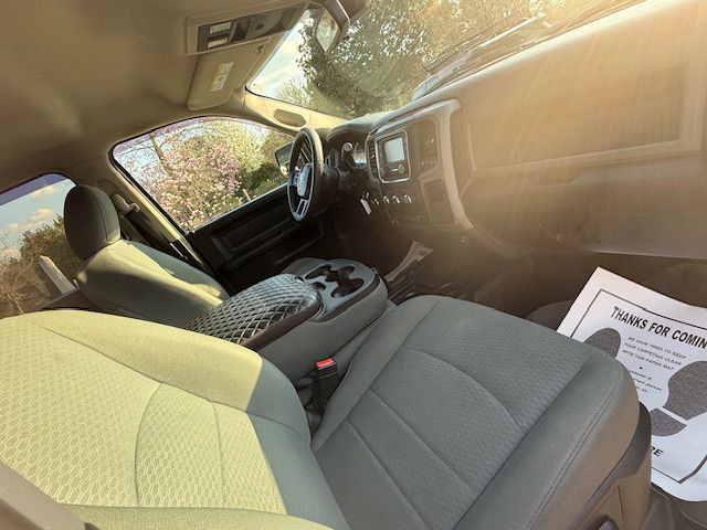 2016 RAM 2500 Image 38