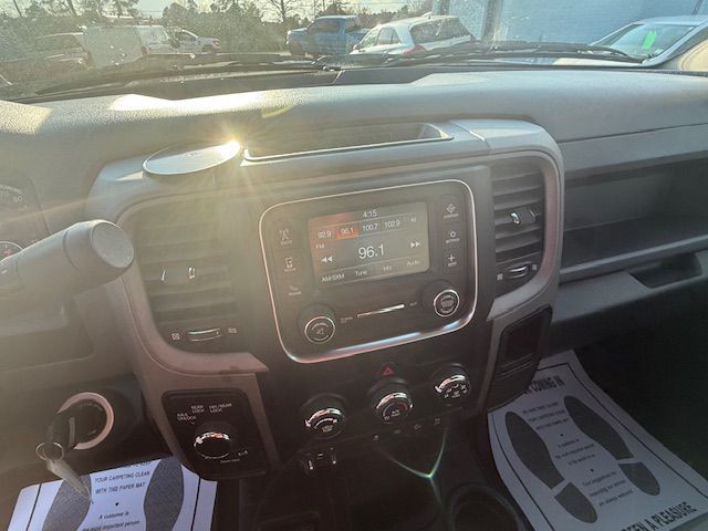 2016 RAM 2500 Image 40