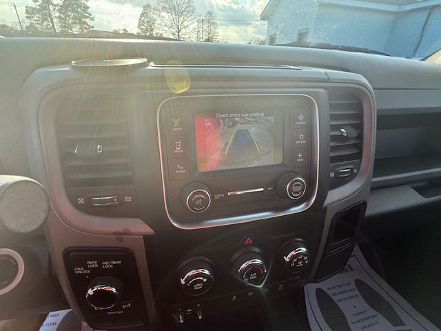 2016 RAM 2500 Image 41