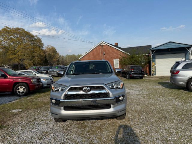 2014 Toyota 4Runner Image 2