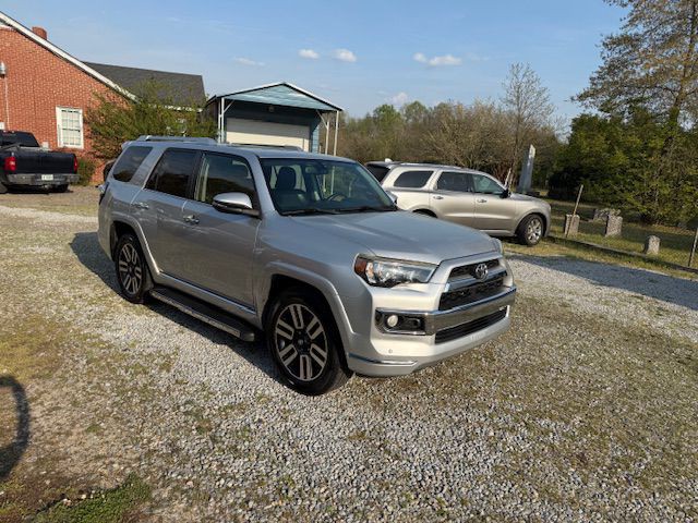 2014 Toyota 4Runner Image 11