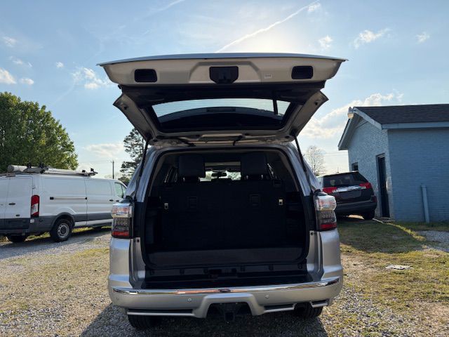 2014 Toyota 4Runner Image 21