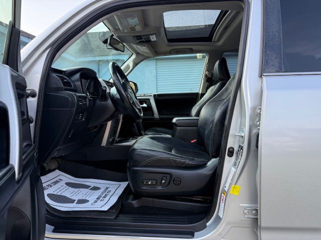 2014 Toyota 4Runner Image 26