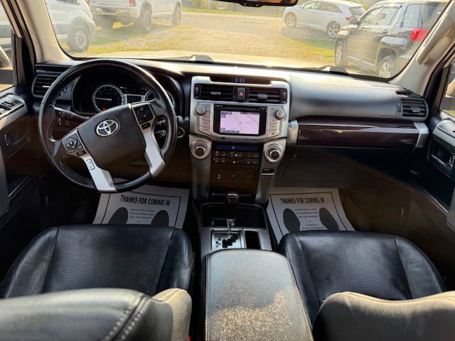 2014 Toyota 4Runner Image 35