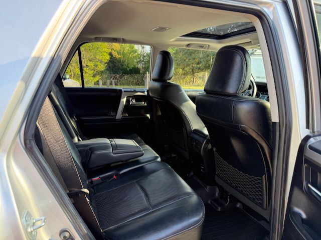 2014 Toyota 4Runner Image 40