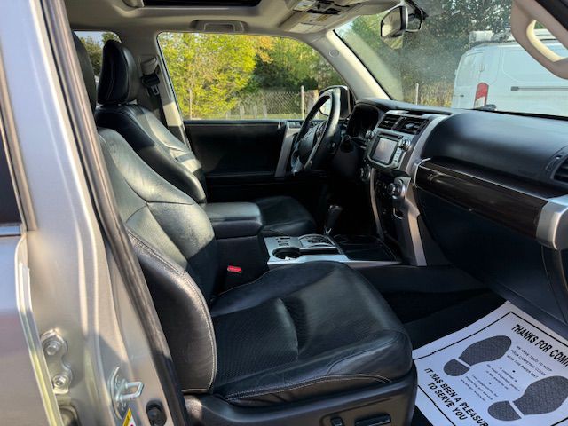 2014 Toyota 4Runner Image 44