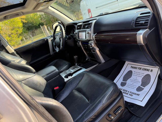 2014 Toyota 4Runner Image 45