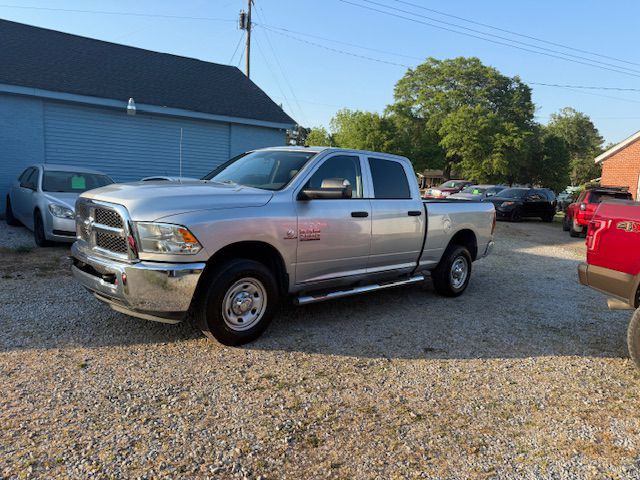 2014 RAM 2500 Image 4
