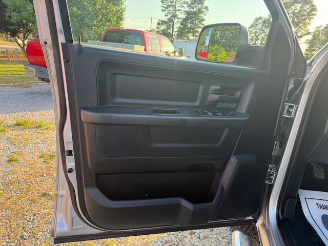 2014 RAM 2500 Image 26