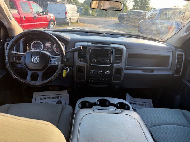 2014 RAM 2500 Image 35