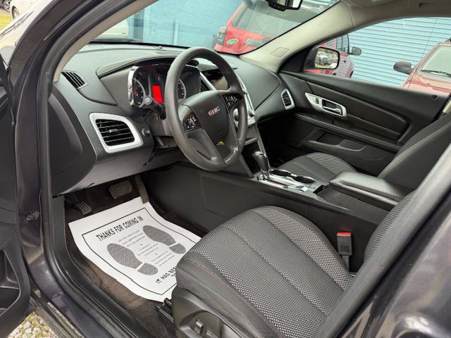 2016 GMC Terrain Image 28