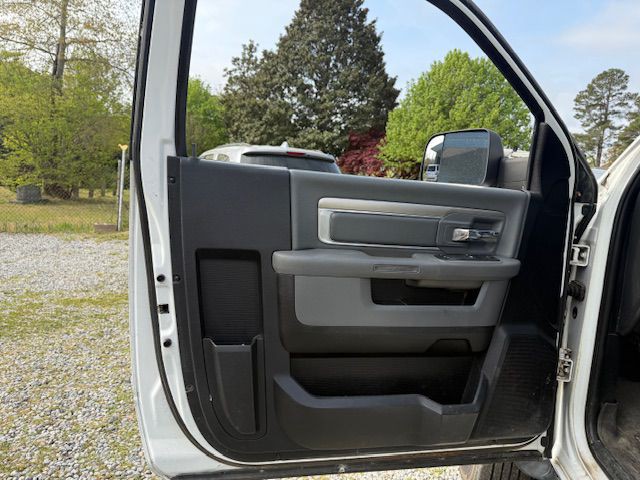 2014 Dodge Ram Image 12