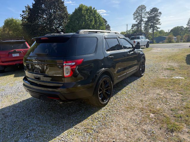 2014 Ford Explorer Image 11