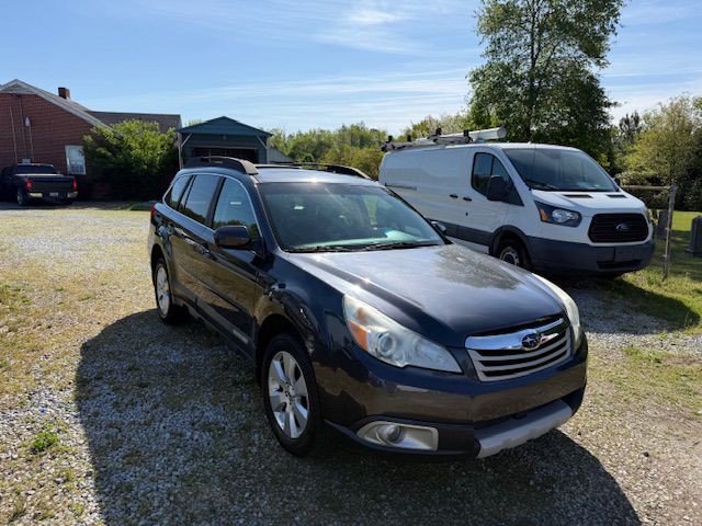 2012 Subaru Outback Image 8