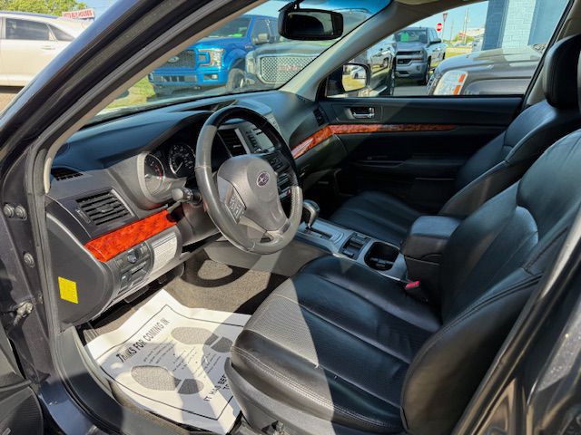 2012 Subaru Outback Image 26