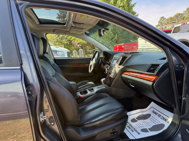 2012 Subaru Outback Image 43