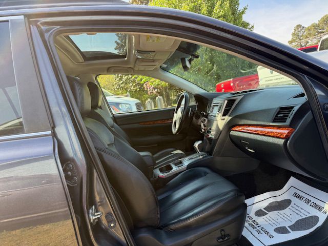 2012 Subaru Outback Image 44