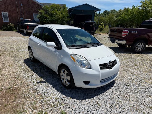 2007 Toyota Yaris Image 2