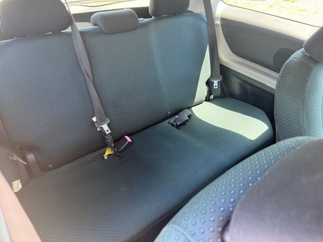 2007 Toyota Yaris Image 27