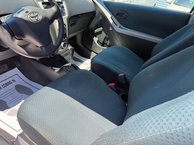 2007 Toyota Yaris Image 28